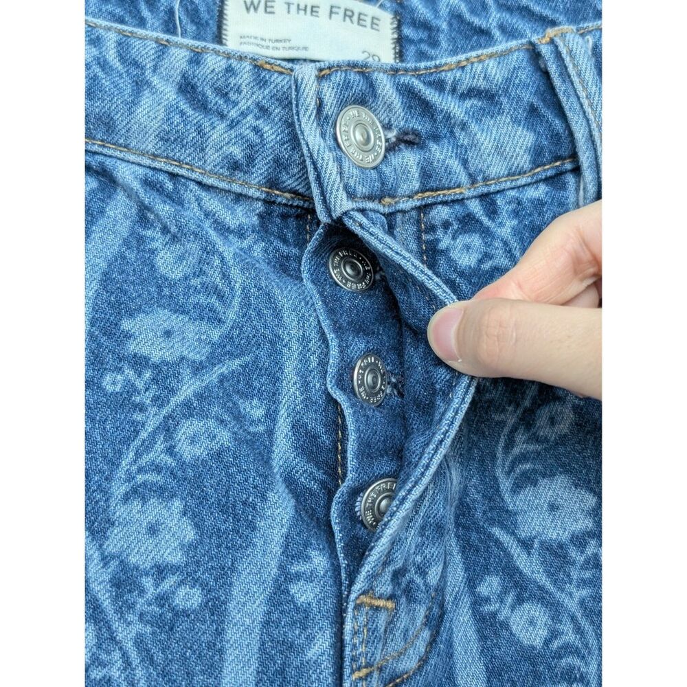 We the Free FP Tennessee Low Rise Boyfriend Jeans Sz 29 Faded Floral Stripe - Picture 15 of 16